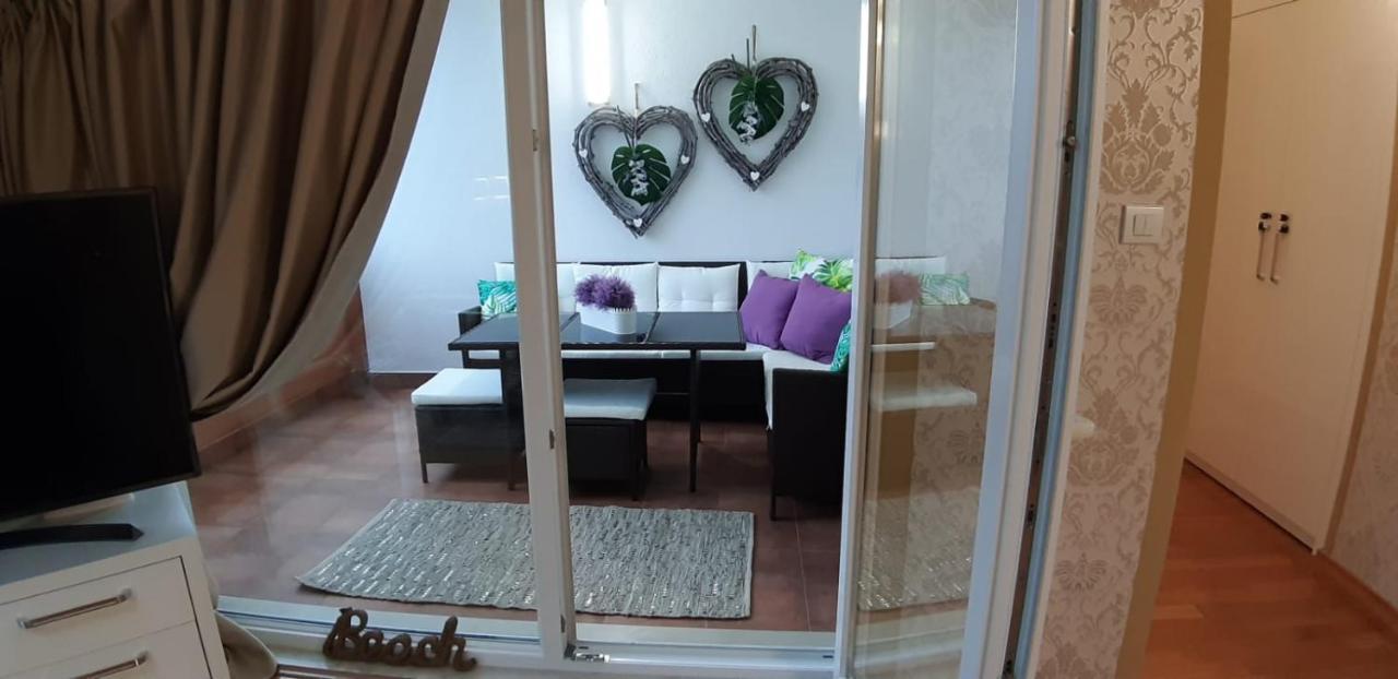 La Perla Apartment Трогир Екстериор снимка